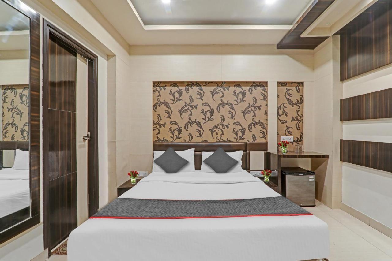 Townhouse 1182 Hotel Tirupati Galaxy Kanpur Extérieur photo