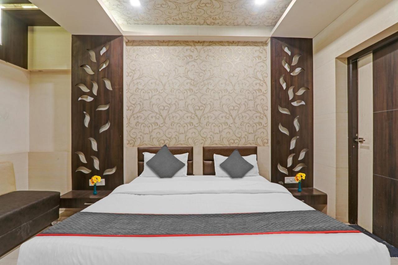 Townhouse 1182 Hotel Tirupati Galaxy Kanpur Extérieur photo