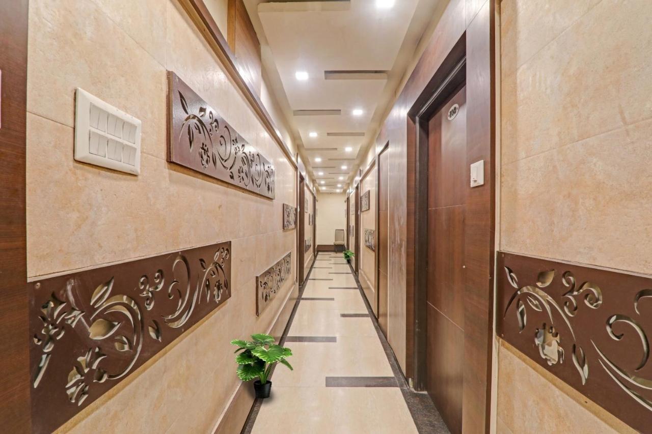 Townhouse 1182 Hotel Tirupati Galaxy Kanpur Extérieur photo